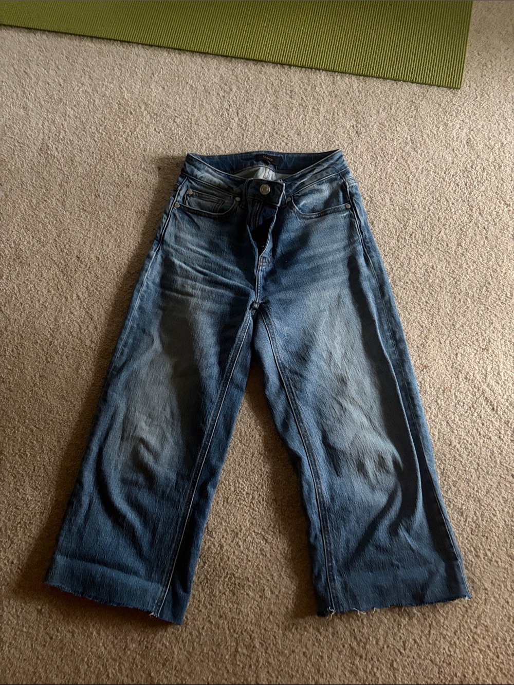 Quince women's widecut capri/crop Jeans in Medium Blue Wash